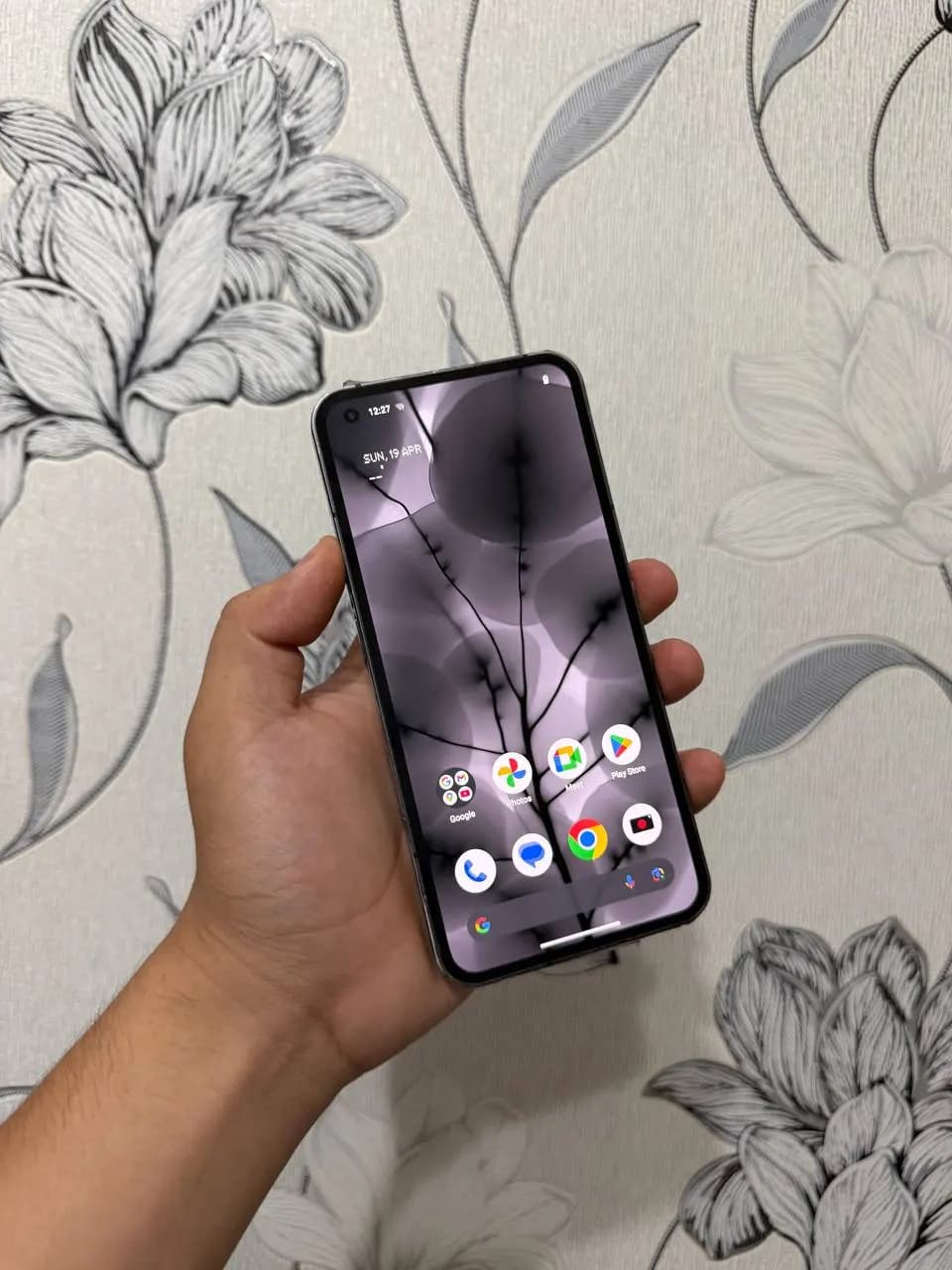 Nothing phone 1 sotiladi