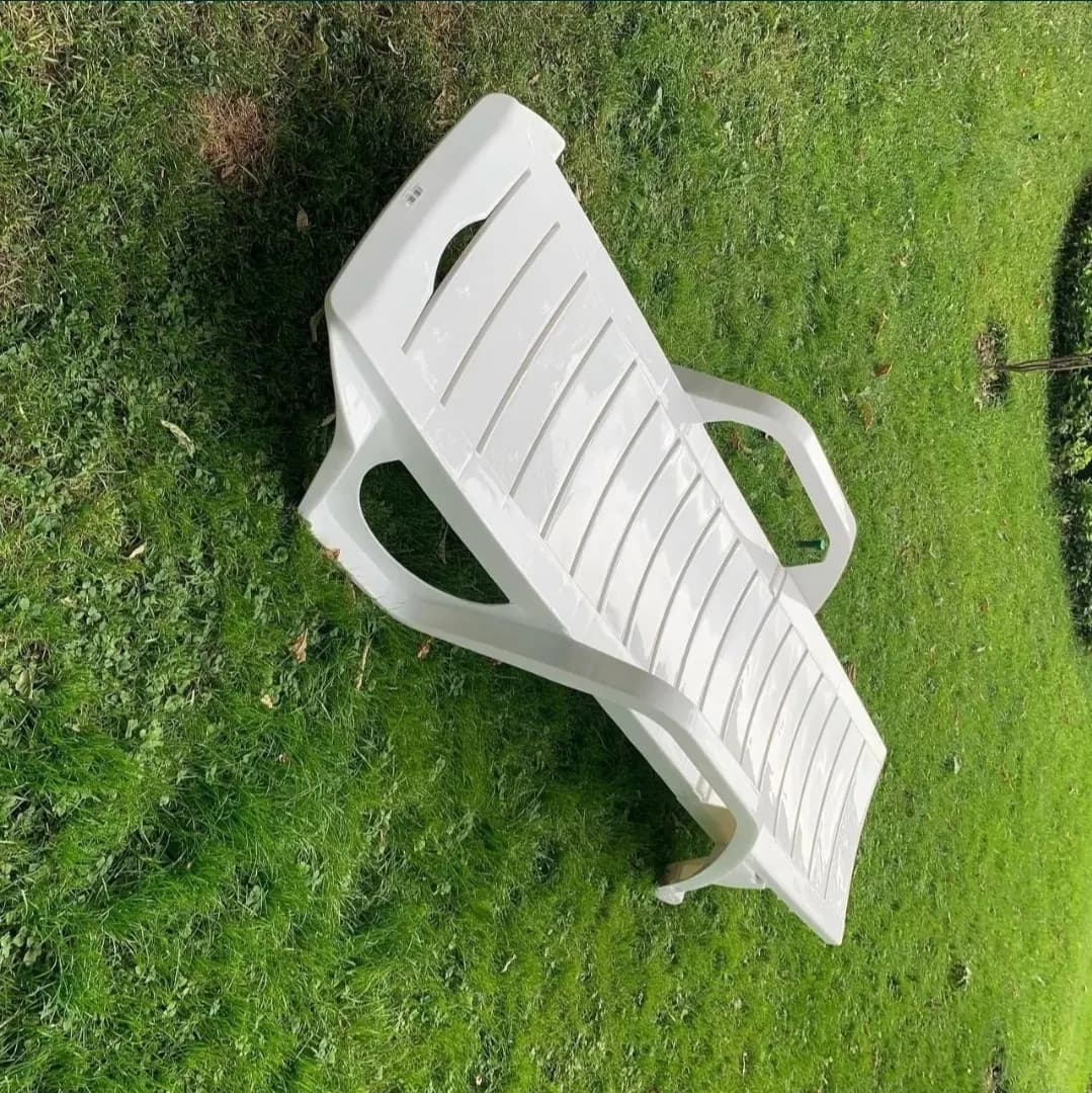Sun loungers lizhak turkia color white del pool produced by turkia