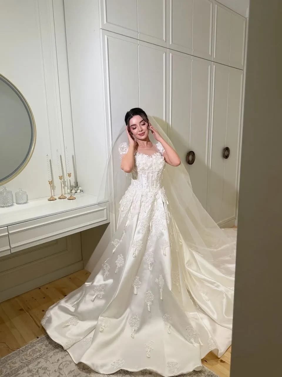 Bridal dress