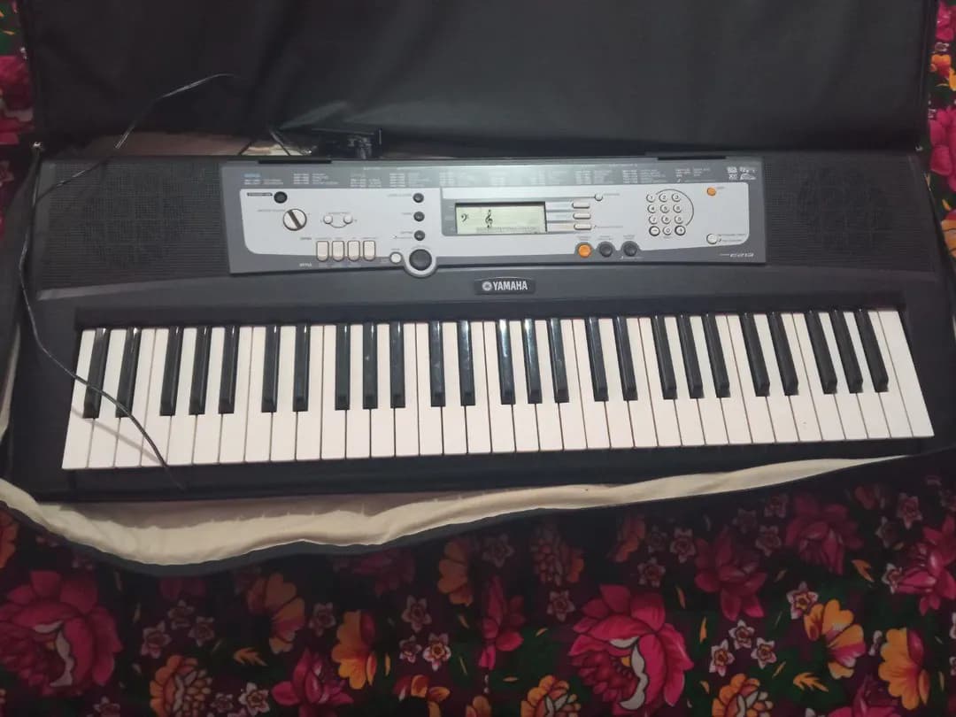 Sintezator Yamaha