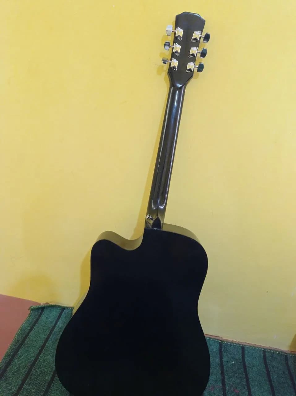 GITARA for sale