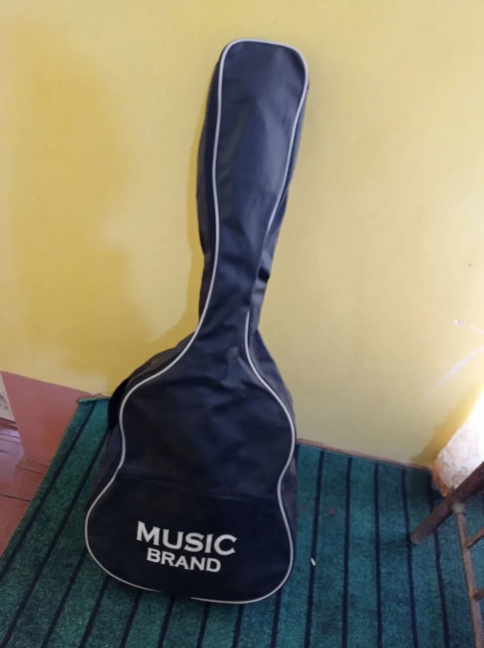 GITARA for sale