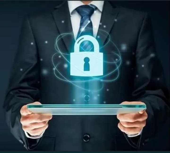 FinTechHub IT Akademiyasi - Dasturlash IT va kiberxavfsizlik kurslari