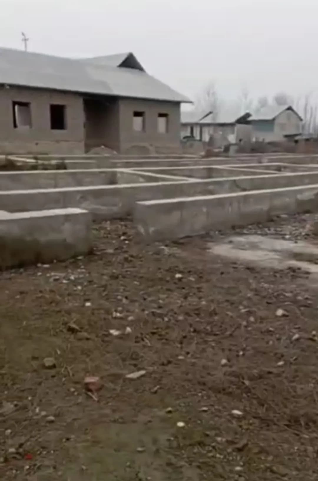 турар жой сотилади