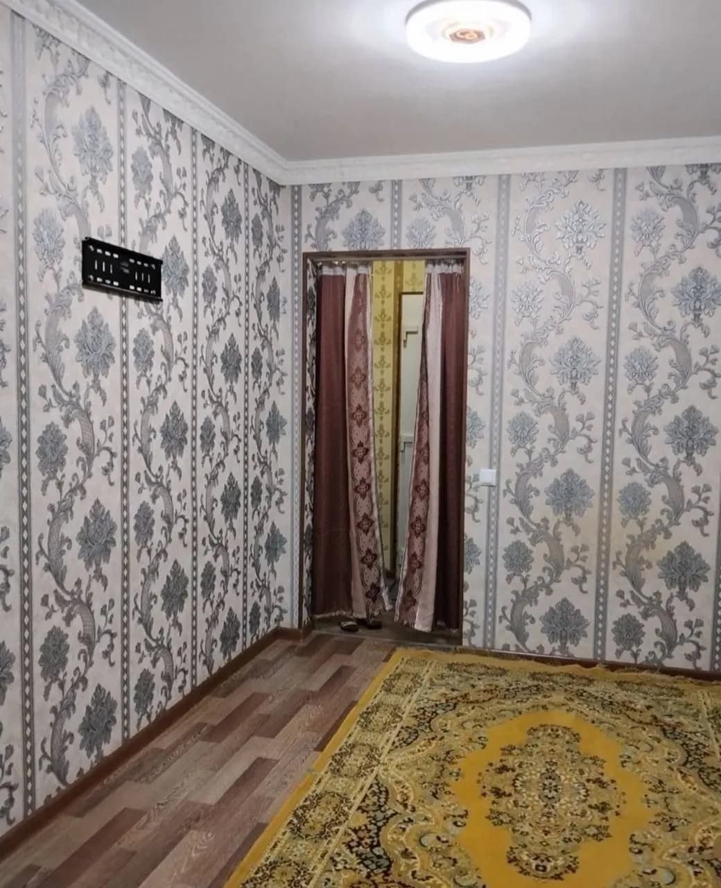 Радуга да 2 хонали квартира ижарага берилади шартнома бор