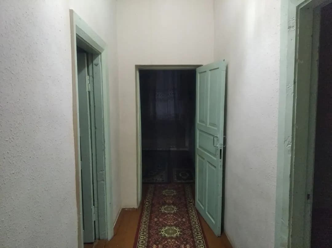 40,000$ courtyard house