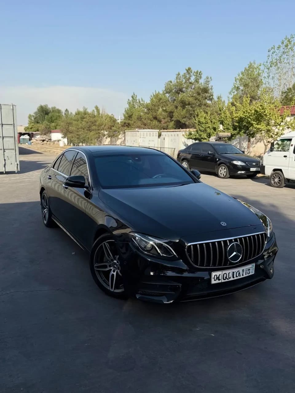 Mercedes-Benz E200 W213