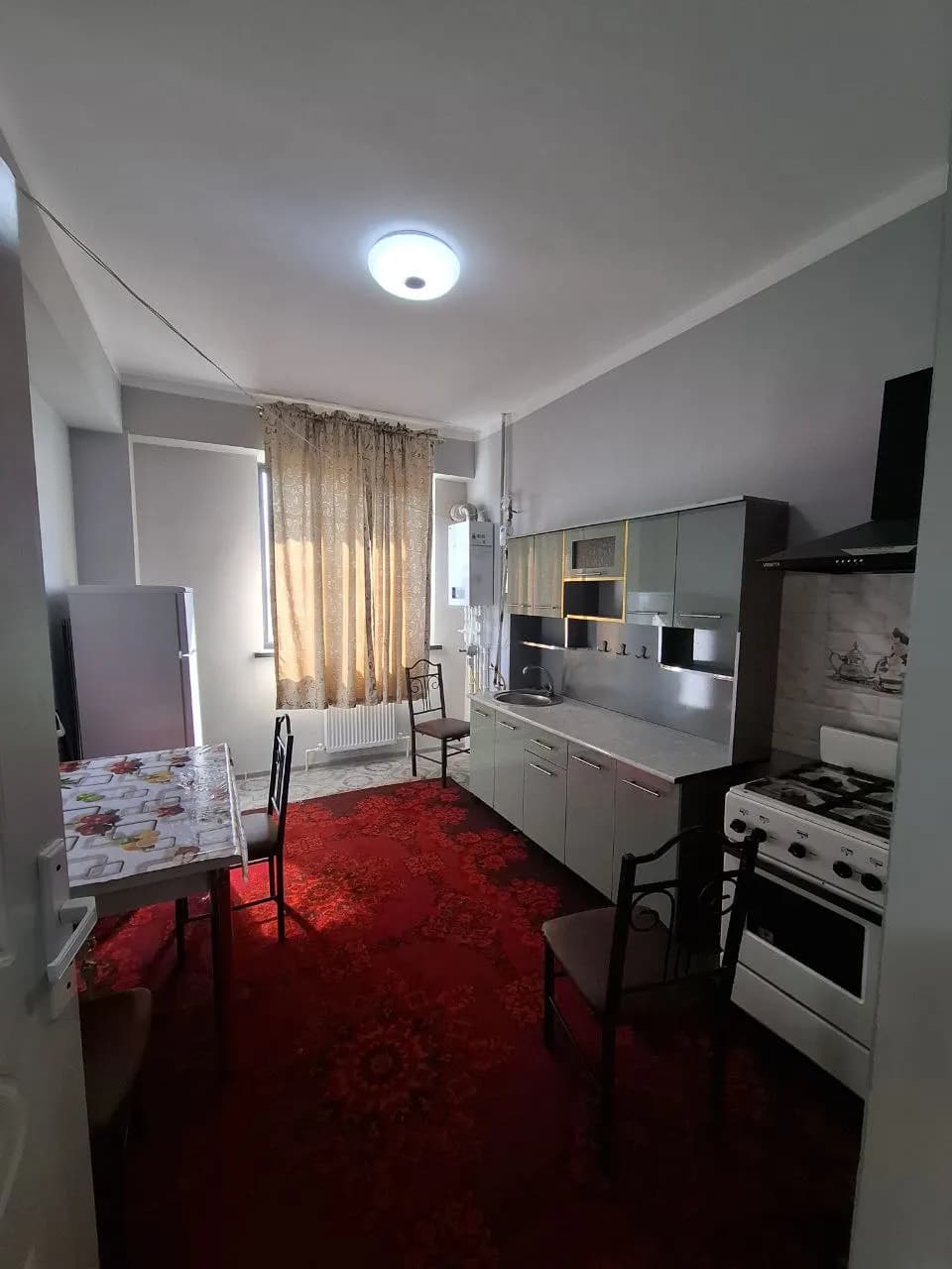 300$ apartment bor