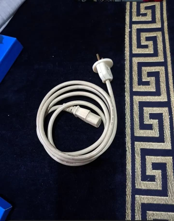 Veritas sewing machine cord