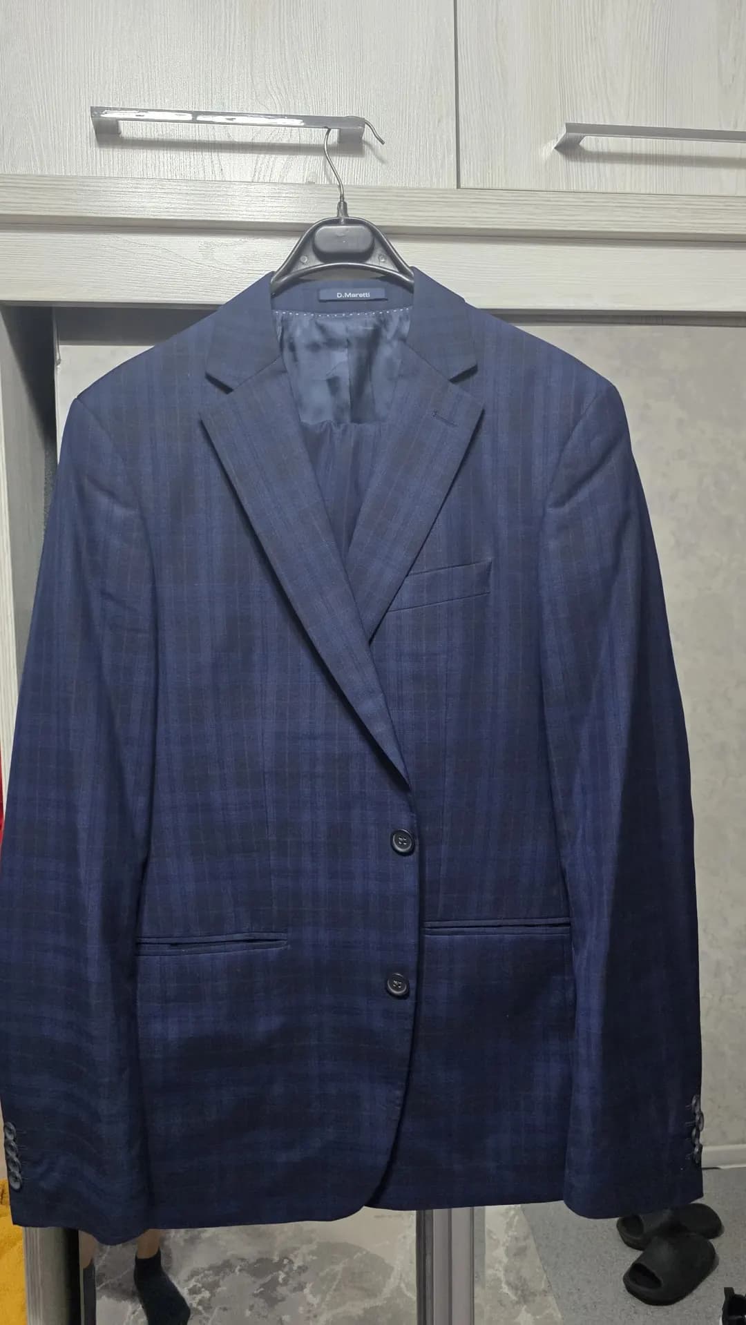 Men's suits for sale