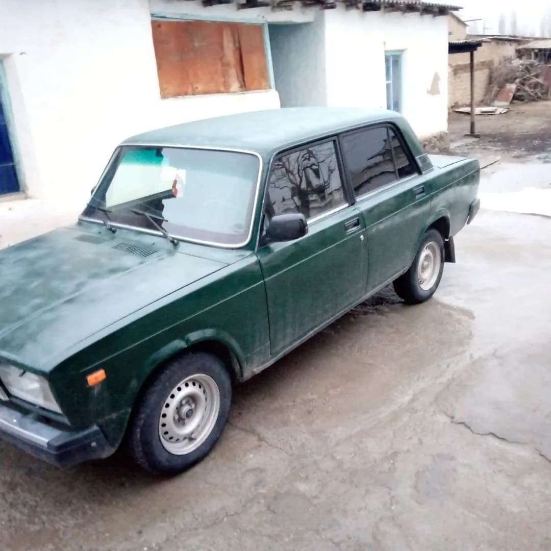Jiguli sotiladi 2000 yil
