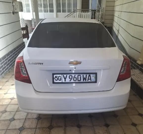 Gentra 3 Avtomat lyuksiz