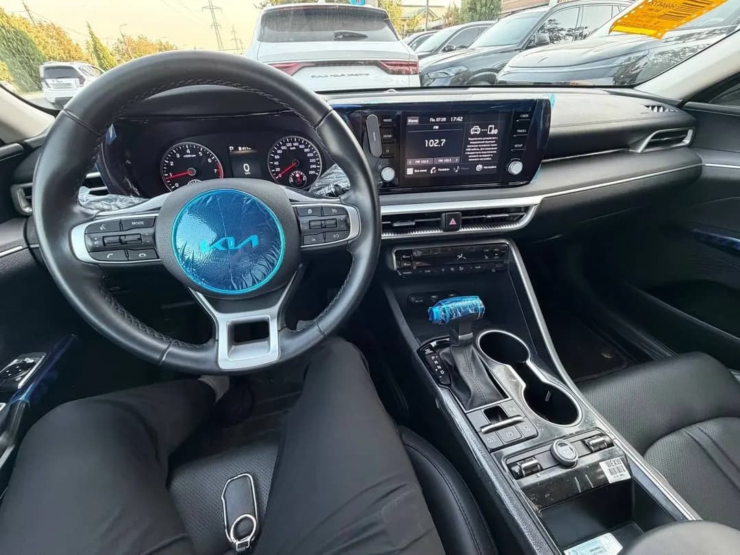 KIA Ka5