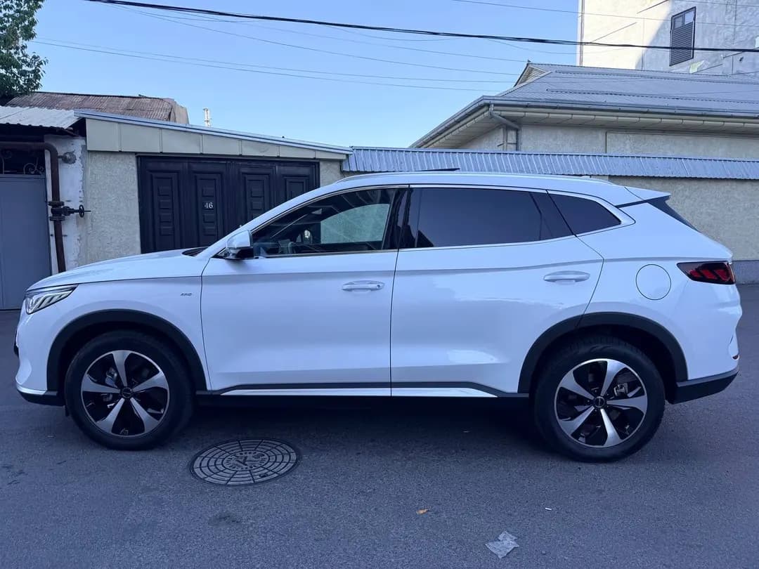 BYD song plus dmi Hybrid