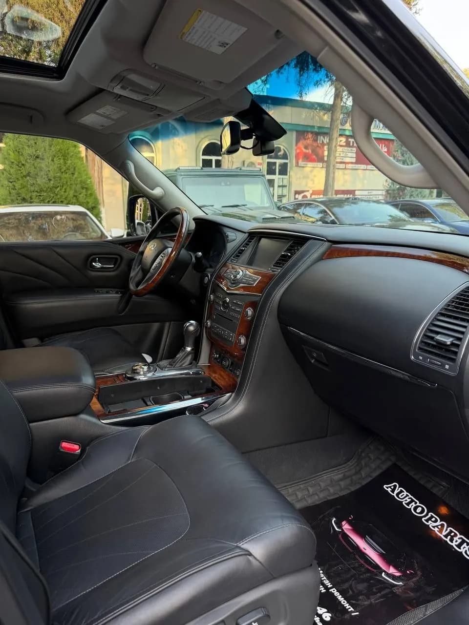 Infiniti QX 80 awd 4x4 7 kishili