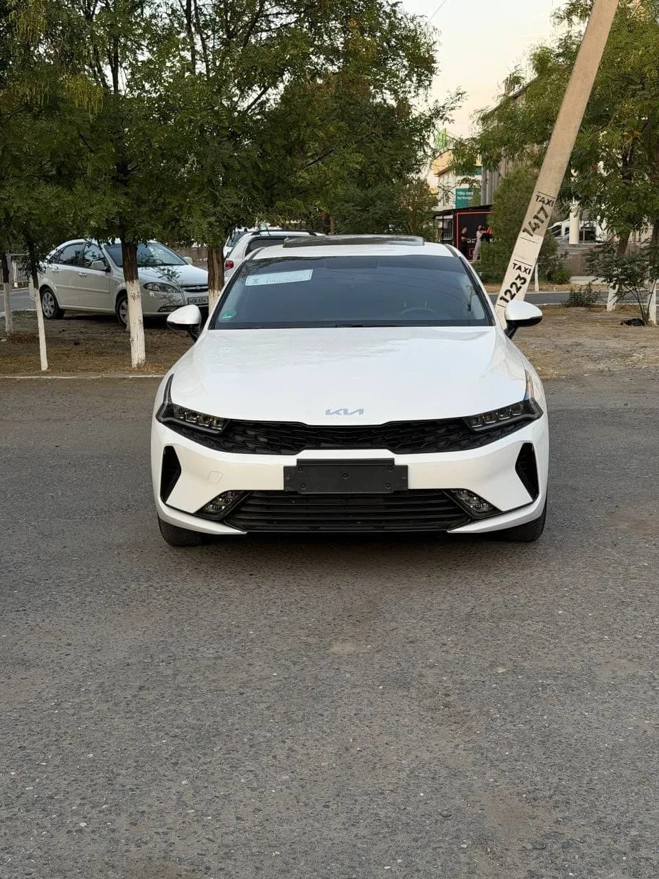 KIA K5 sotiladi