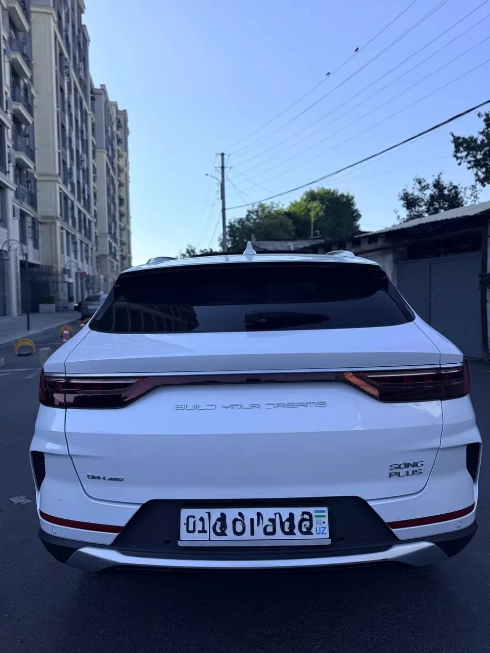 BYD song plus dmi Hybrid