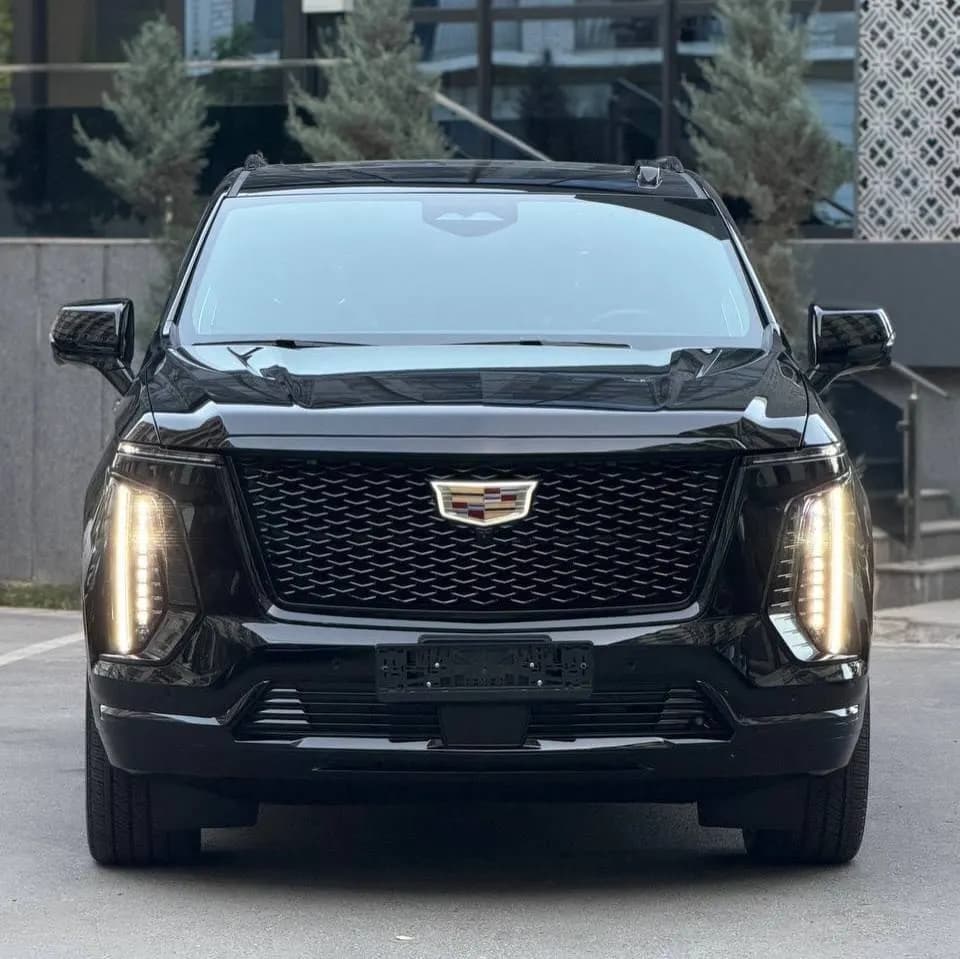 Cadillac Escalade Sport Platinum Full