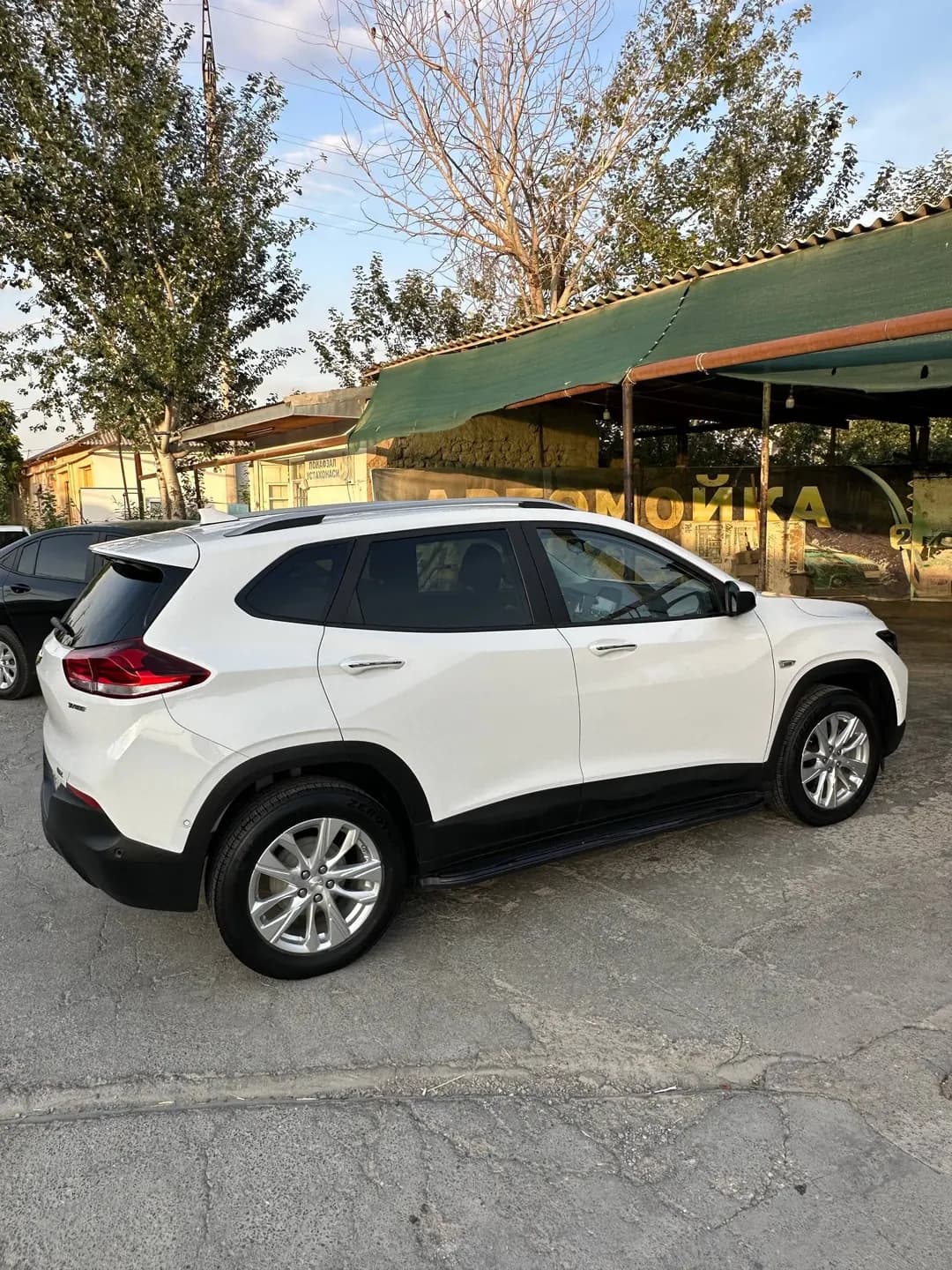 TRACKER LTZ OQ