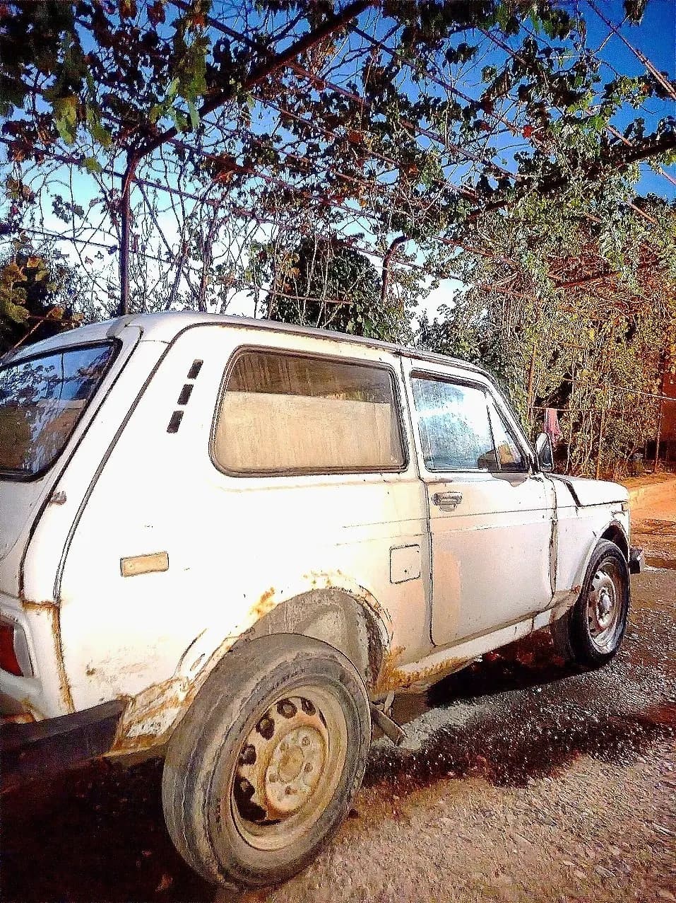 Lada Niva Sotiladi 2016 yili