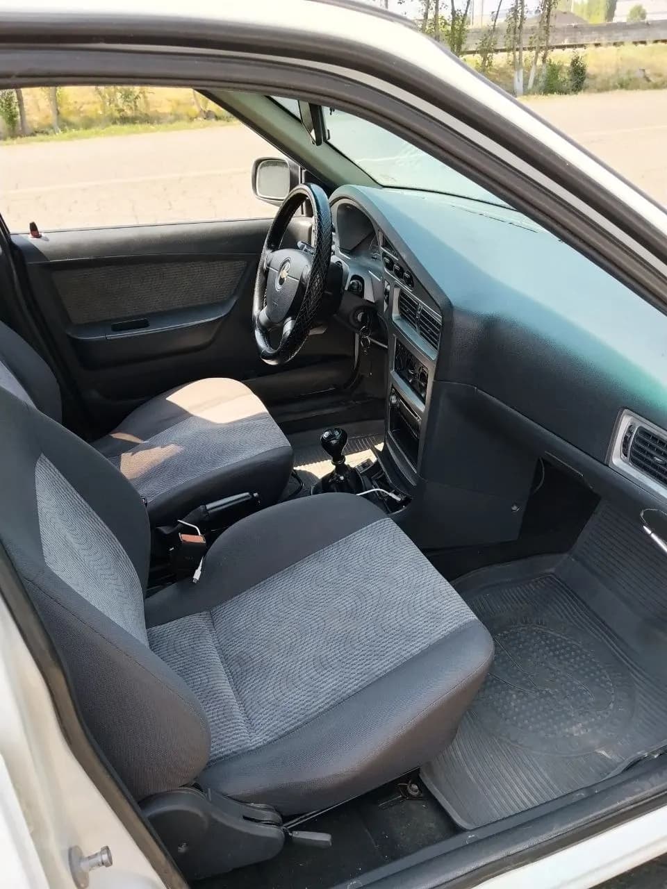 Chevrolet Nexia 2 sotiladi