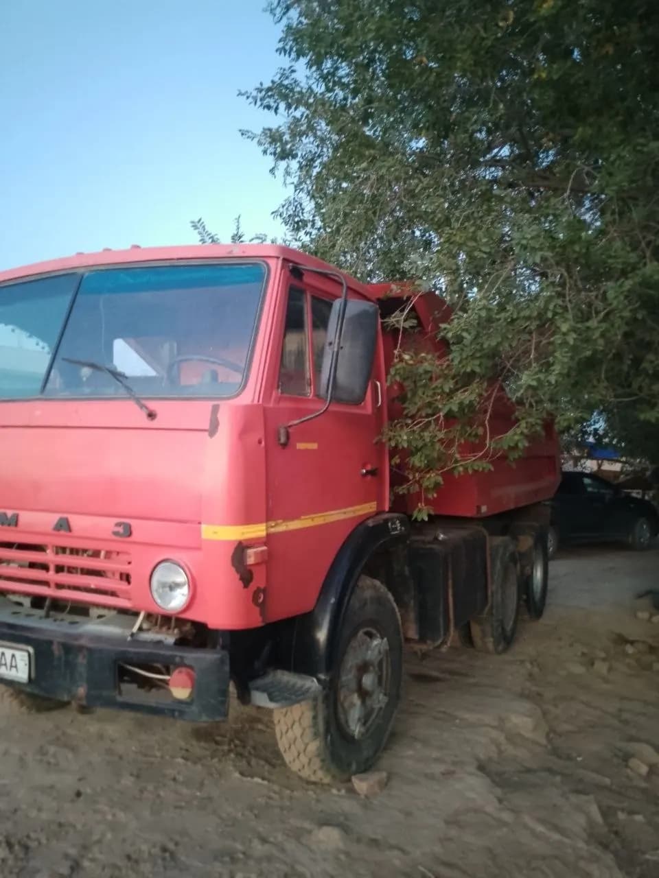 Kamaz sotiladi 1987 yili