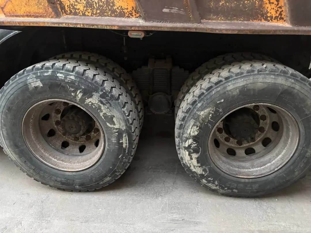 Evro kamaz sotiladi