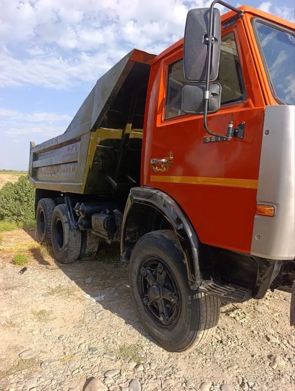 Kamaz sotiladi