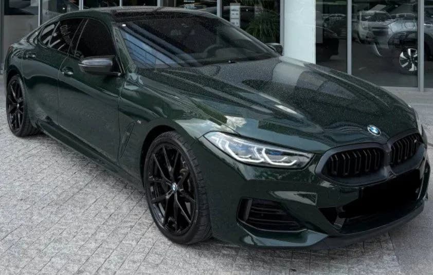 BMW M850i