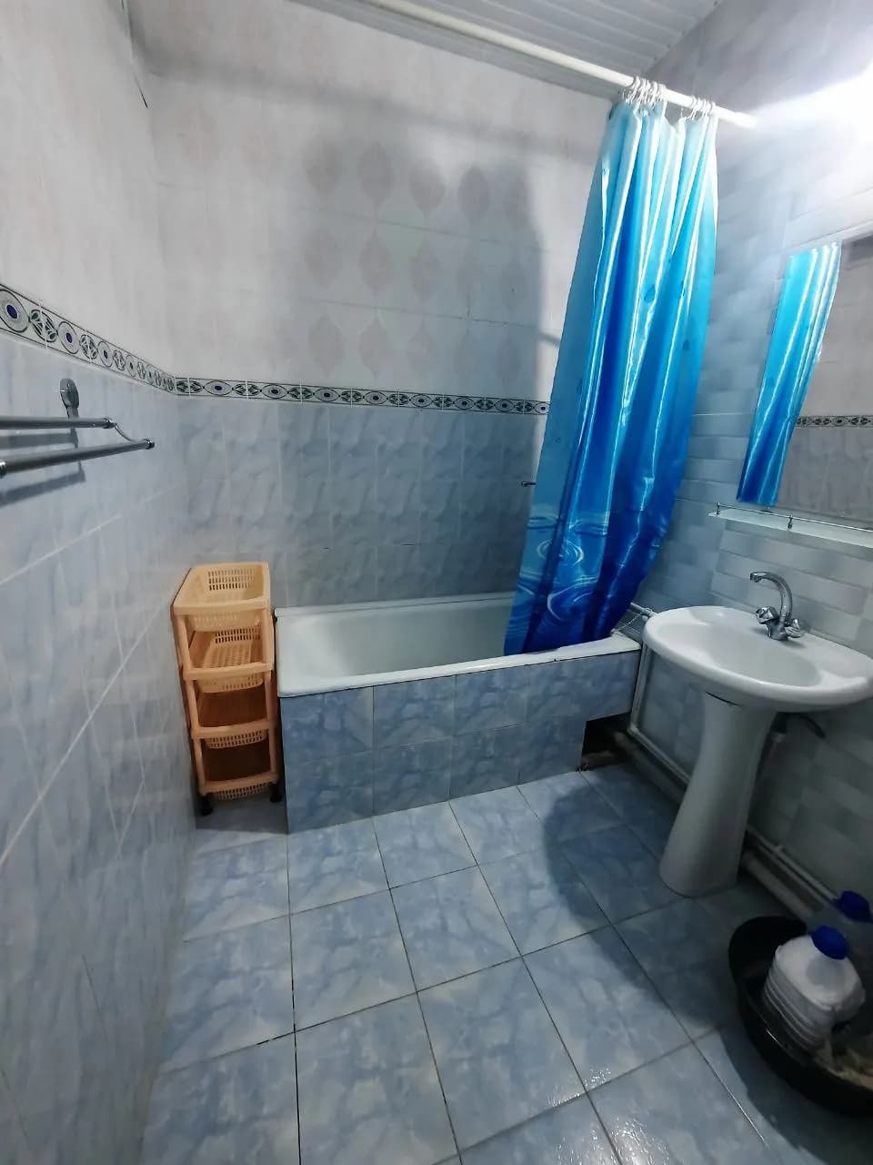 Ijaraga beriladi 3 hona sergeli 7