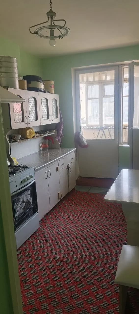 I'm selling my apartment urgently