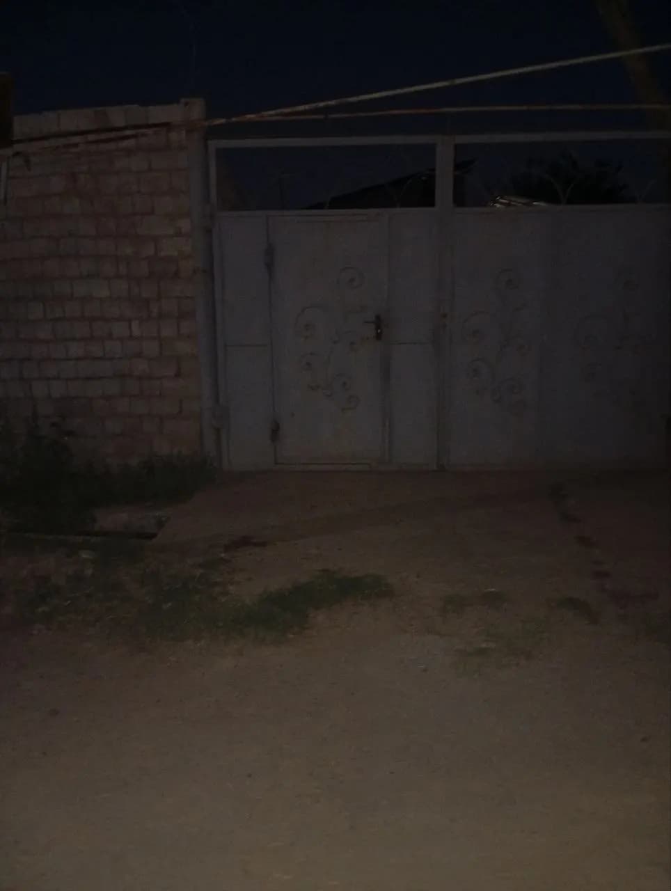 продается дом Назарбека при въезде в Текистил