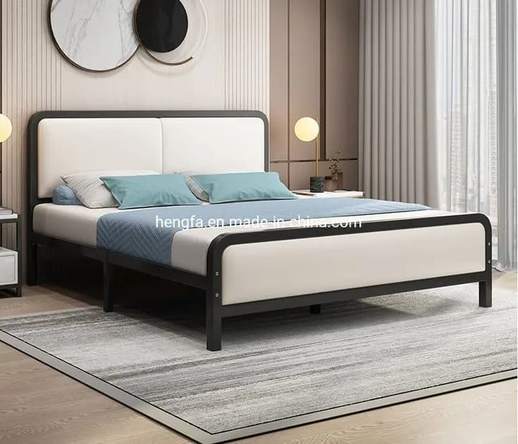 There is a bedroom for 2 people.