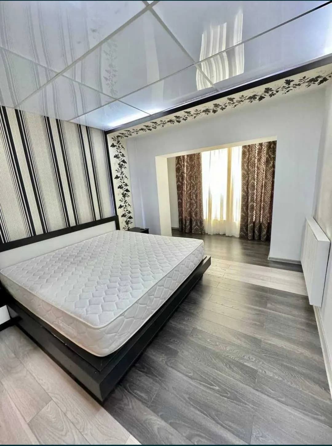 Продаётся 3 ком Квартира, Садика Азимова