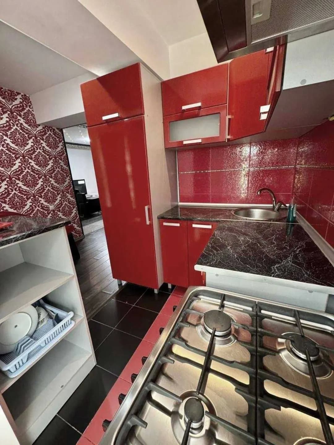 Продаётся 3 ком Квартира, Садика Азимова