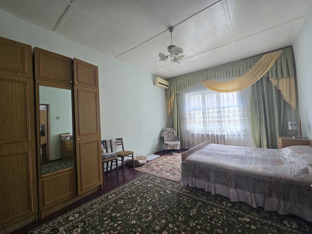 House with a plot for sale