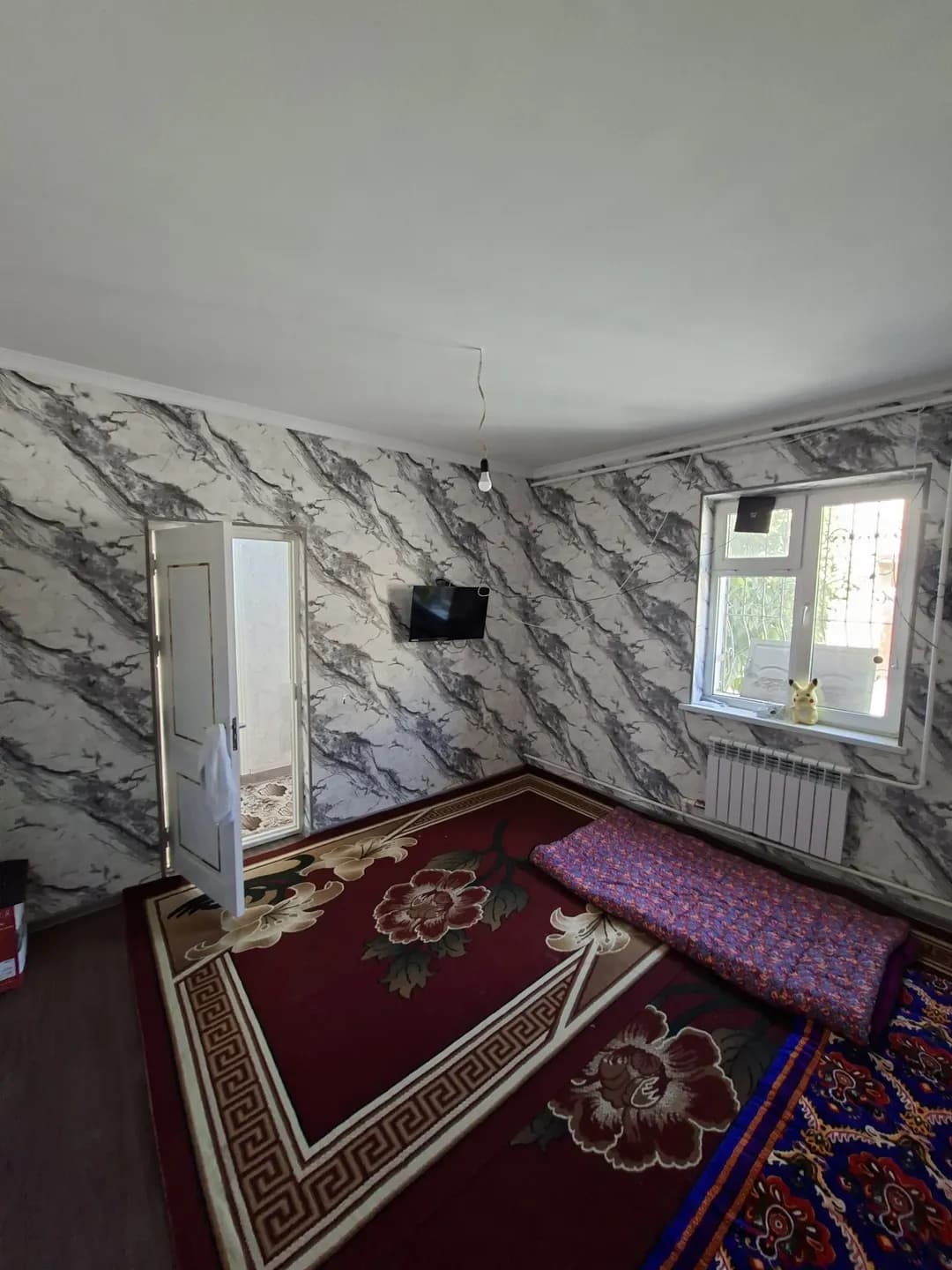 Котей продаеця Самарканд. Газ, свет и вода отлично подходят для путешествий.