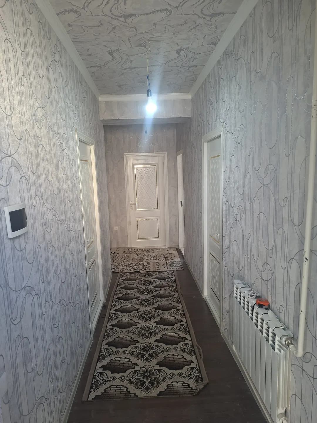 Котей продаеця Самарканд. Газ, свет и вода отлично подходят для путешествий.