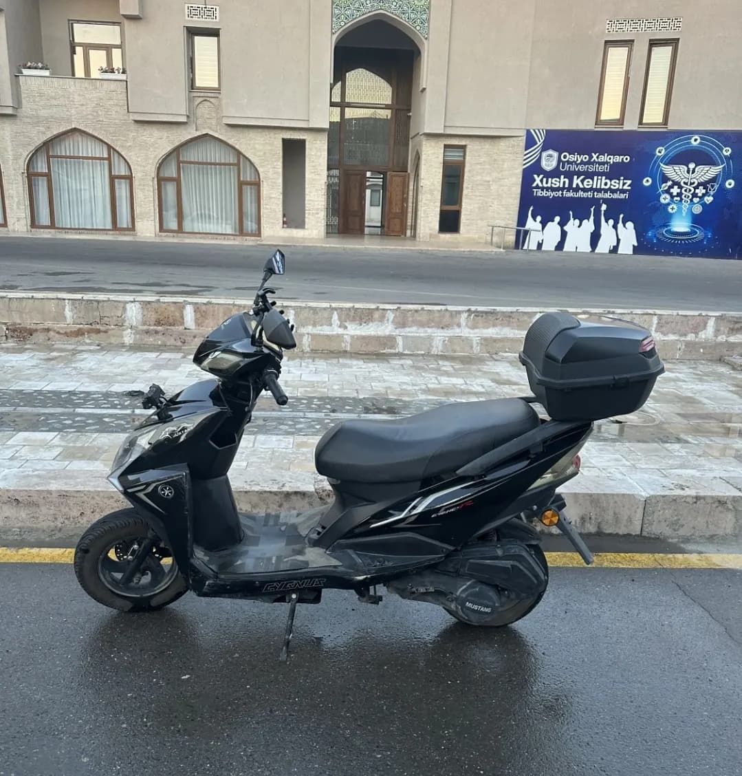 Scooter gasoline mustang 150kb
