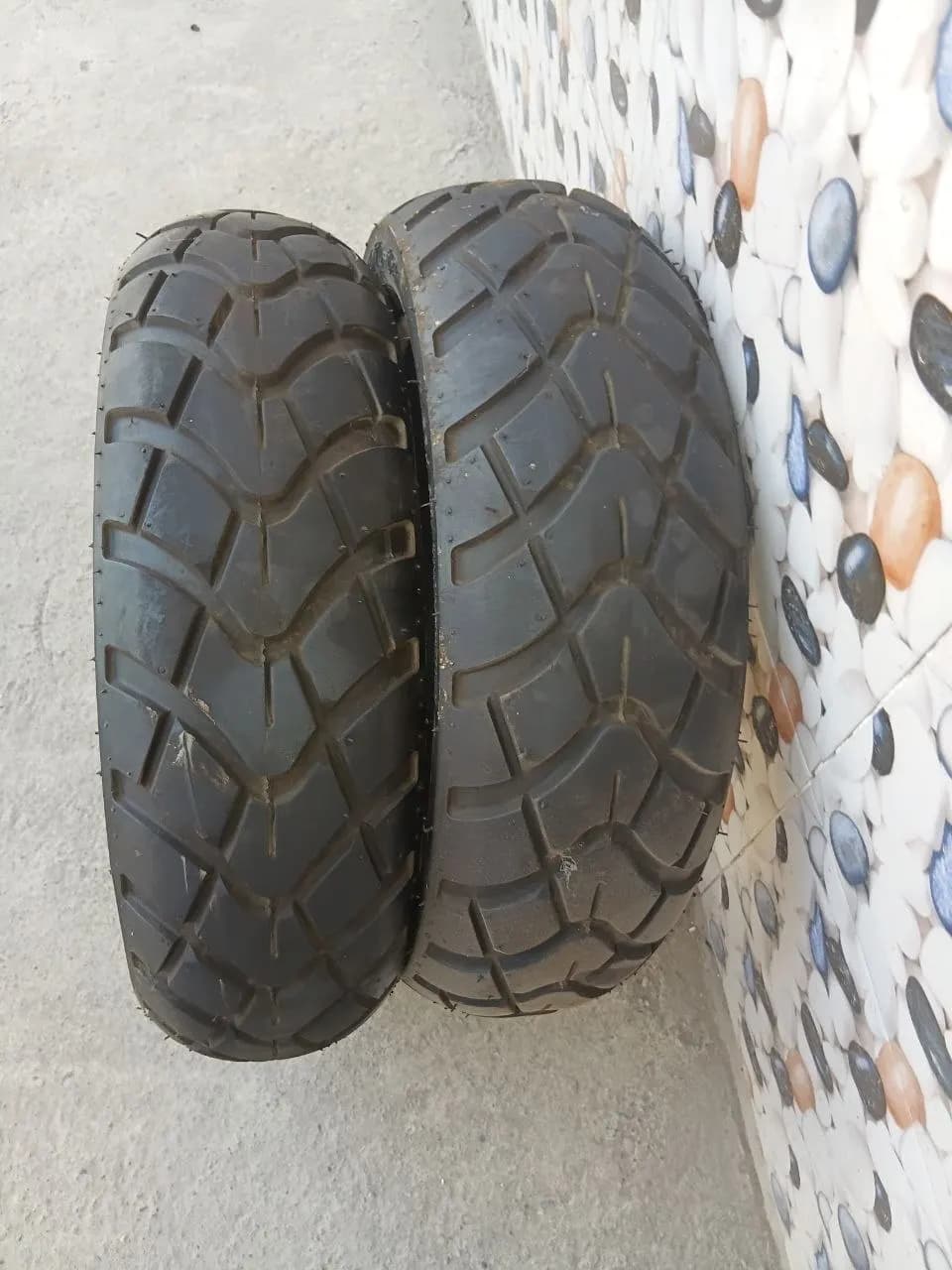 tire sotiladi