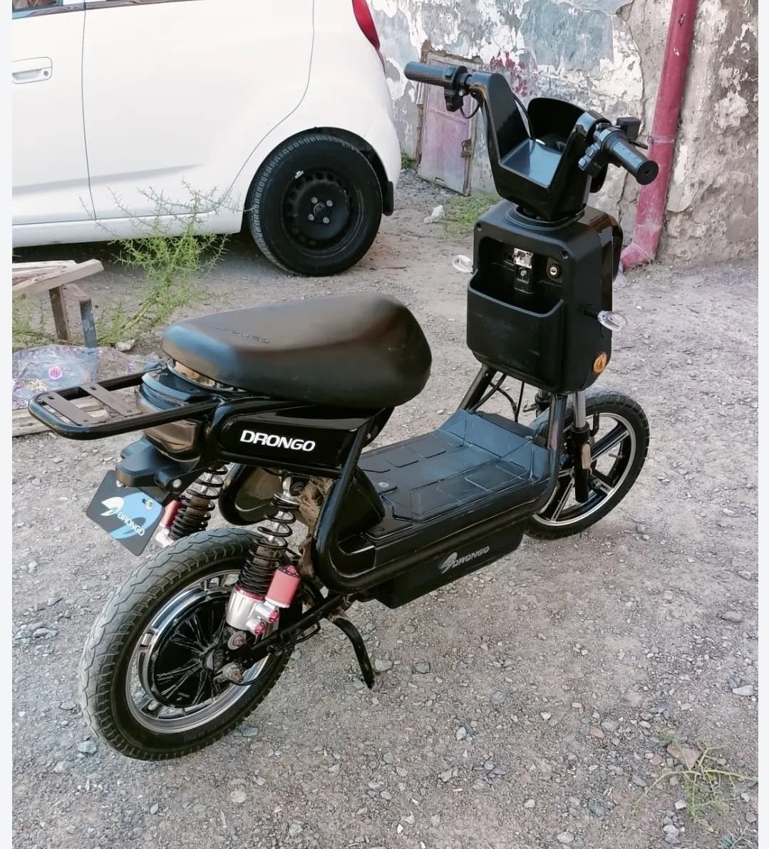 Electric scooter.