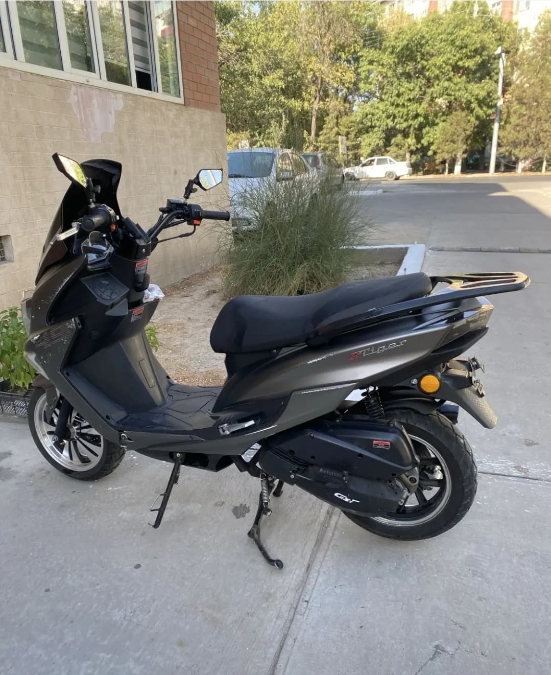 Gst Tiger scooter prodaetsya.