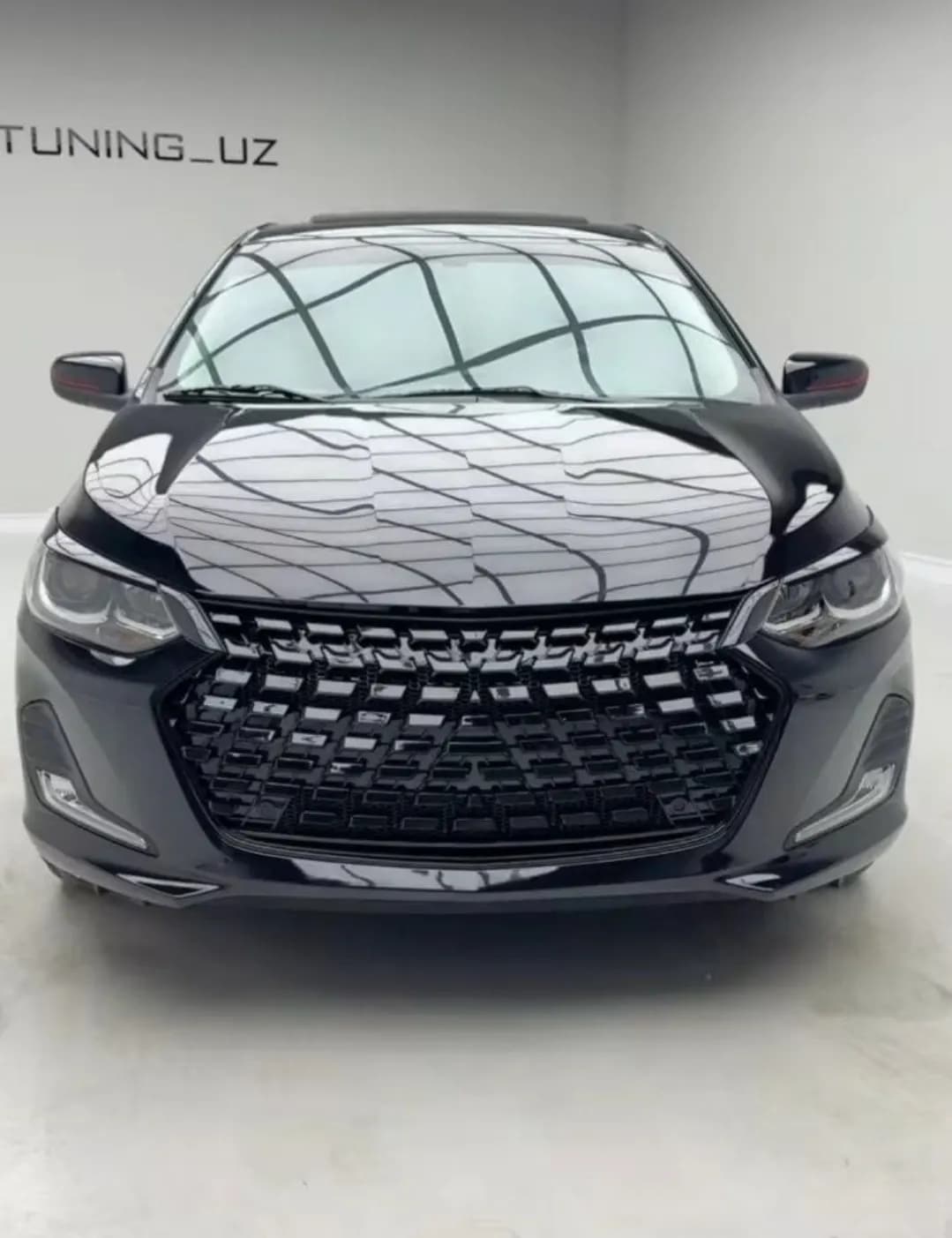 Onix lexus oblitsovka 400,000 soums