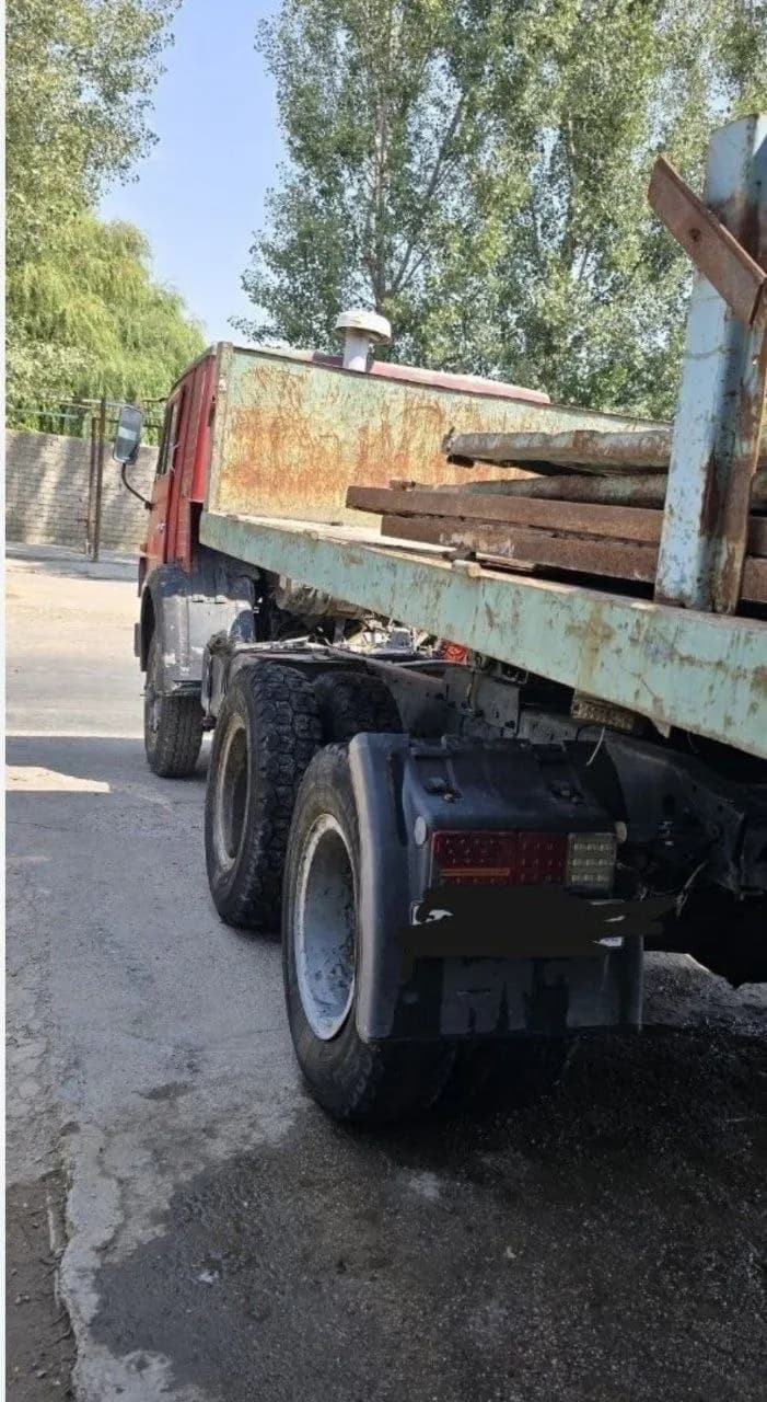 Kamaz sotiladi 1982 yil