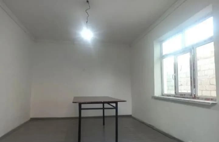 Toshkent shahar Yangi hayot tumanida uy sotiladi