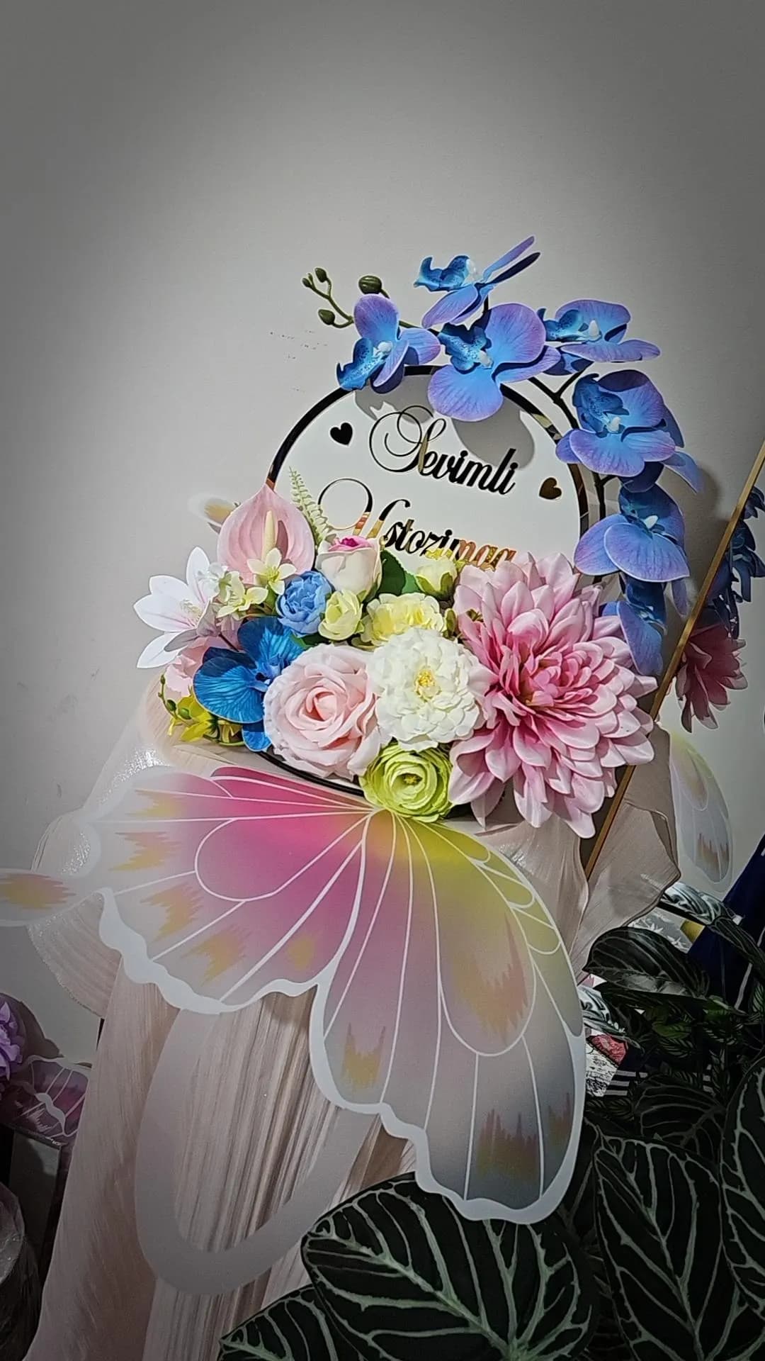 artificial flowers