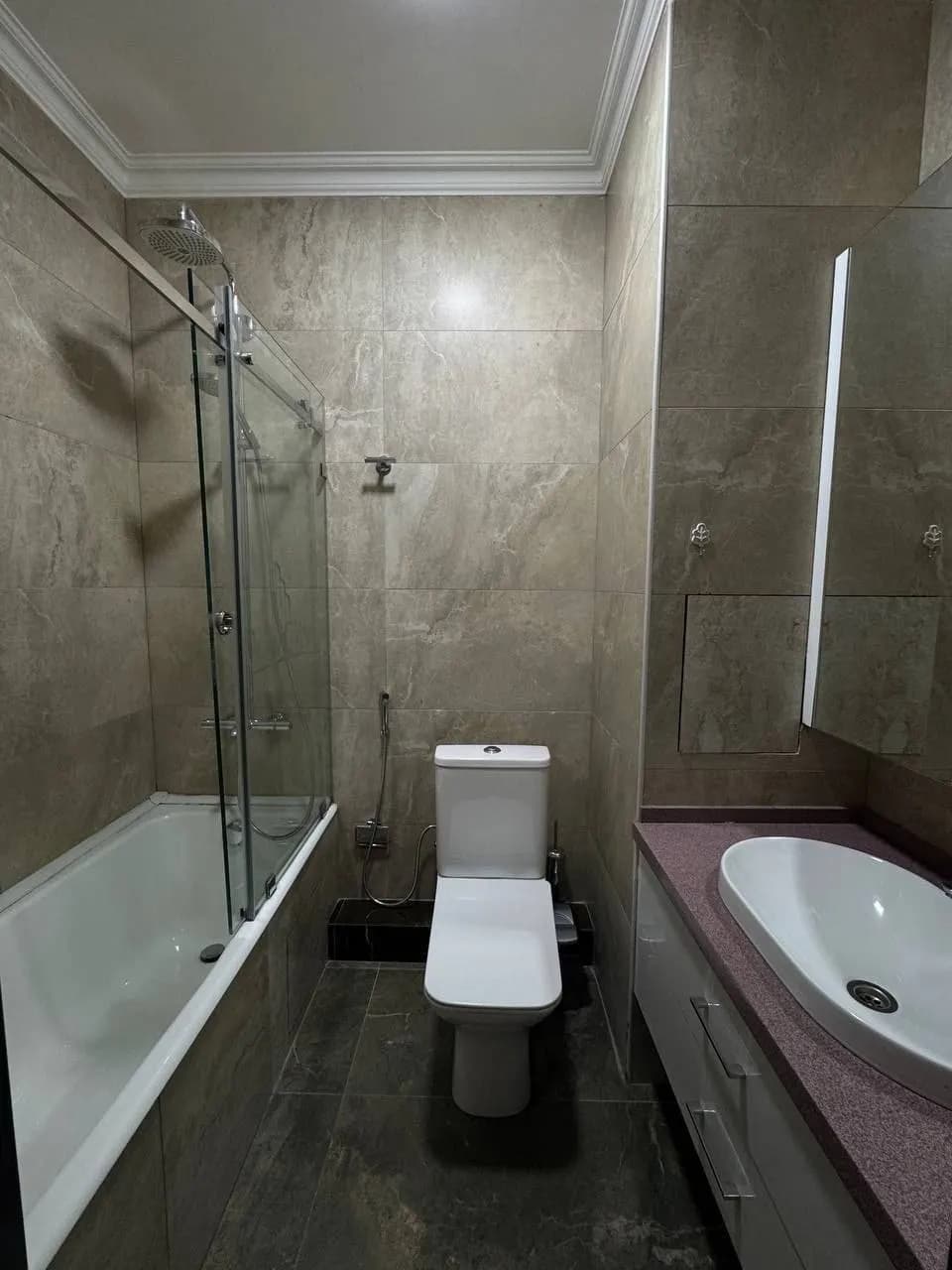 MUlugbek. Akay citydan ijara