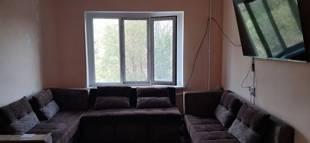 срочно продается квартира Ангрен