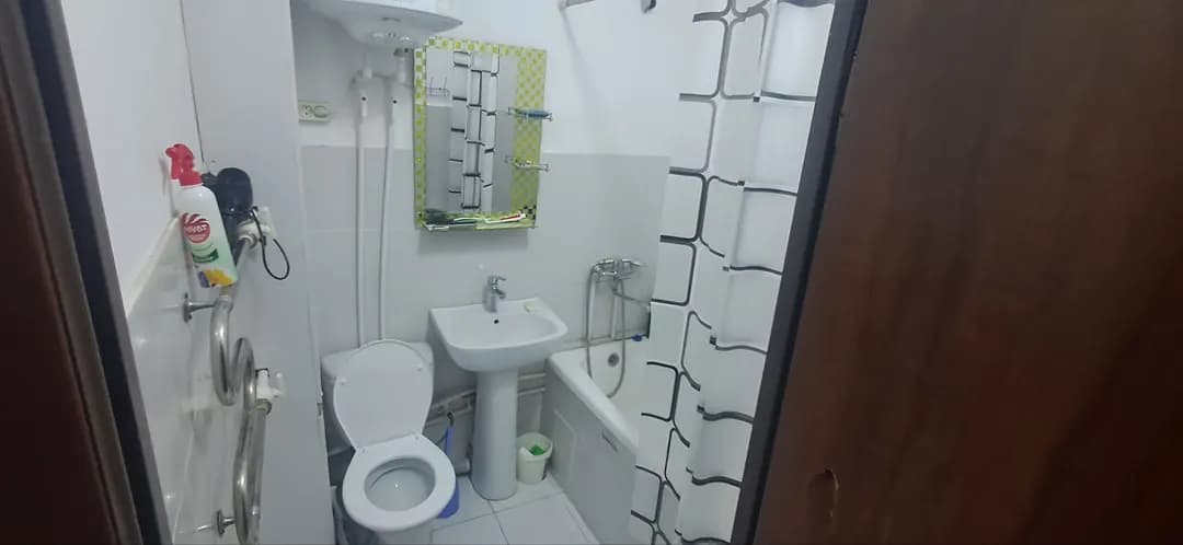 срочно продается квартира Ангрен