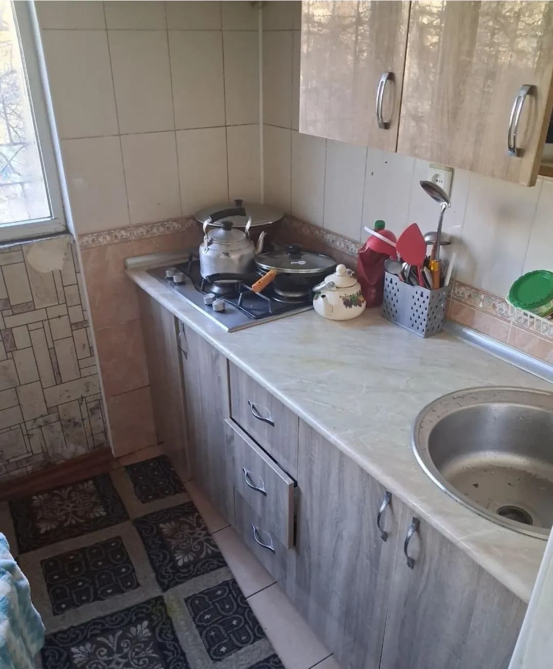 Chilonzor 23 quarter apartment for rent
